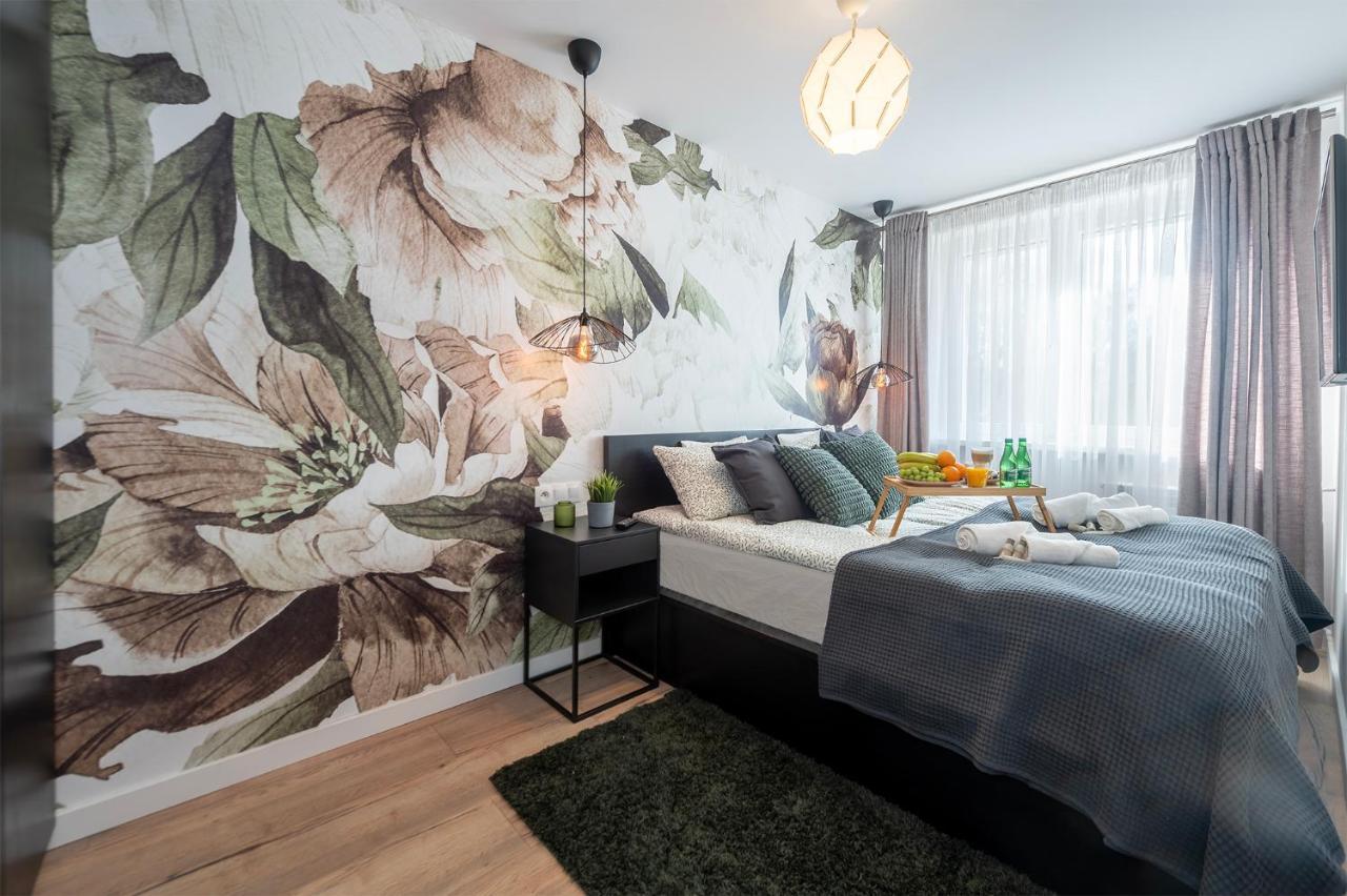 Golden Sands - Winda, 2 Sypialnie Oraz Salon, Lozeczko Turystyczne, Balkon, Play Station 5, Ekspress Do Kawy, Atlas Arena, Zoo, Fala Łódź Buitenkant foto